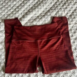 Athleta 7/8 elation textured tight size MP